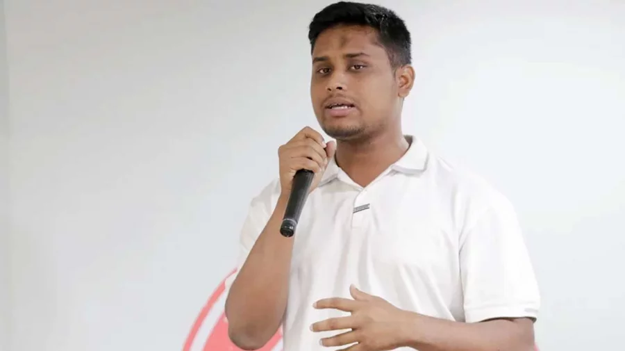 যেসব কুলাঙ্গারকে টাকাসহ দেখা যাবে, পাঞ্জাবিসহ বেঁধে রাখতে হবে: হাসনাত - the Bengali Times যেসব কুলাঙ্গারকে টাকাসহ দেখা যাবে, পাঞ্জাবিসহ বেঁধে রাখতে হবে: হাসনাত - the Bengali Times