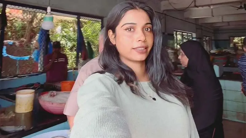 ডিভোর্সের পর নিজেকে শেষ করলেন কনটেন্ট ক্রিয়েটর রেশমা - the Bengali Times