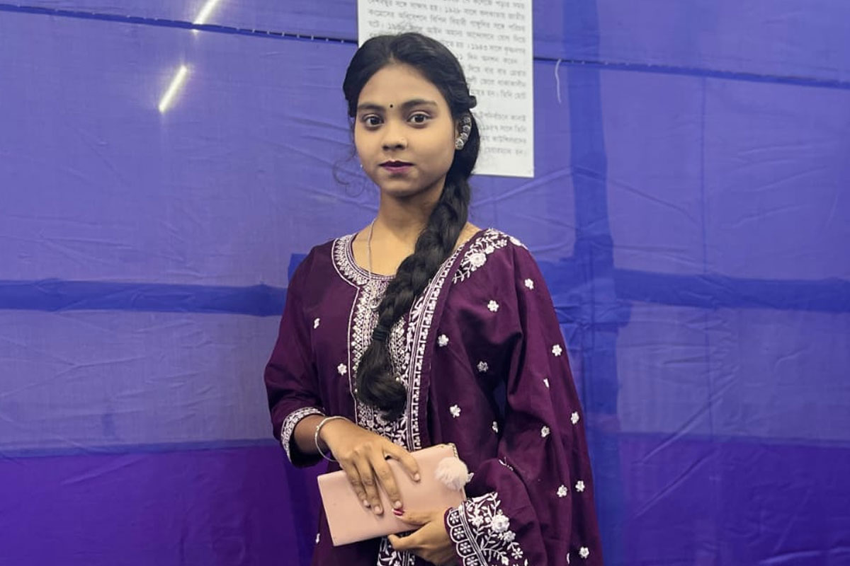 ভালোবাসার মানুষের সঙ্গে বিয়ে, আগের দিন বাড়িতেই মিলল তরুণীর মরদেহ! - the Bengali Times ভালোবাসার মানুষের সঙ্গে বিয়ে, আগের দিন বাড়িতেই মিলল তরুণীর মরদেহ! - the Bengali Times