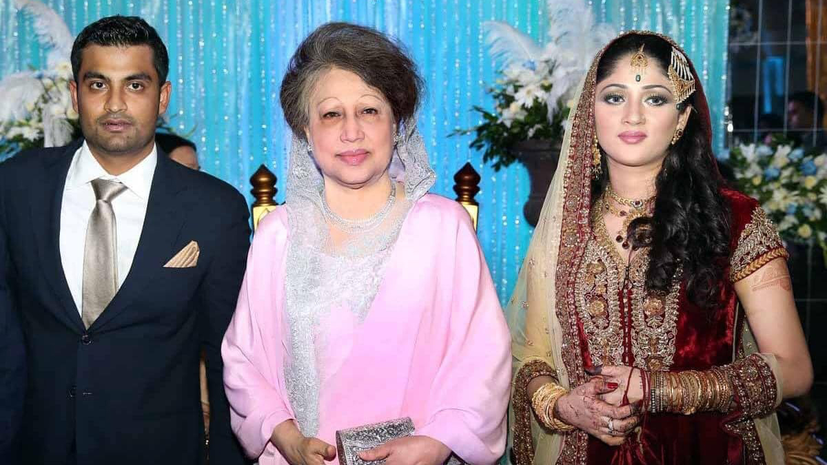 বিয়ের দাওয়াত দিতে গিয়ে খালেদা জিয়ার কাছে তামিম যা শুনেছিলেন - the Bengali Times বিয়ের দাওয়াত দিতে গিয়ে খালেদা জিয়ার কাছে তামিম যা শুনেছিলেন - the Bengali Times