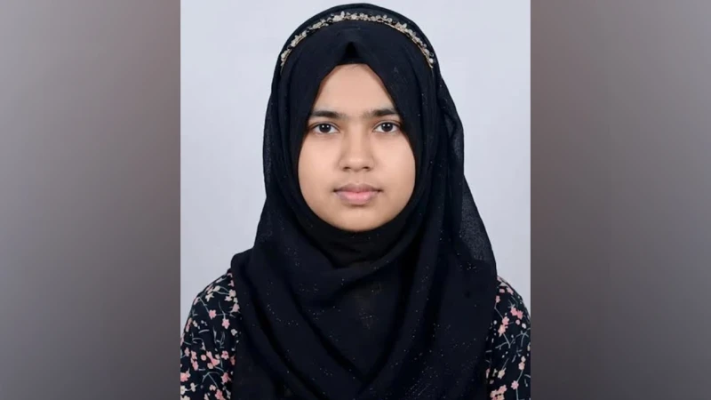 নিজেকে জীবিত প্রমাণে দ্বারে দ্বারে ঘুরছেন মর্জিনা - the Bengali Times নিজেকে জীবিত প্রমাণে দ্বারে দ্বারে ঘুরছেন মর্জিনা - the Bengali Times