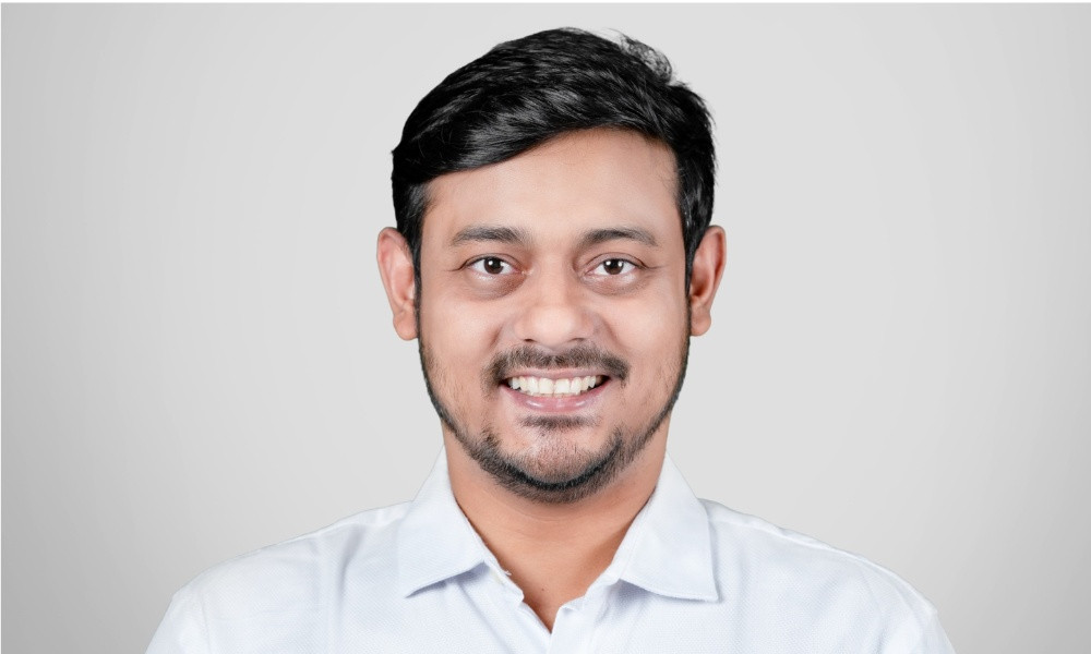 আমাকে কিল-ঘুষি মারা হয়, নিয়ে গেছে ফোন-মানিব্যাগ : পাটওয়ারী - the Bengali Times