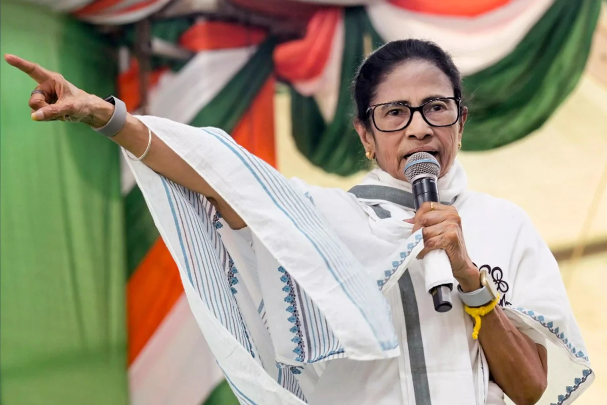 একসময়ের ছায়াসঙ্গীরাও নেই পাশে, মুদ্রার উল্টোপিঠ দেখছেন মমতা - the Bengali Times একসময়ের ছায়াসঙ্গীরাও নেই পাশে, মুদ্রার উল্টোপিঠ দেখছেন মমতা - the Bengali Times