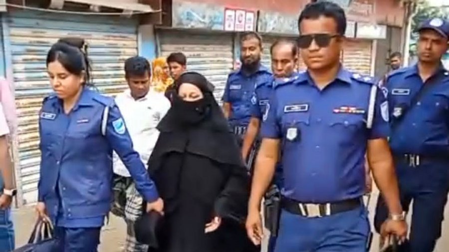 ড্রাইভারের প্রেমে পড়ে সুখের সংসার ভেঙে হয়ে গেলেন ‘খুনি’ - the Bengali Times