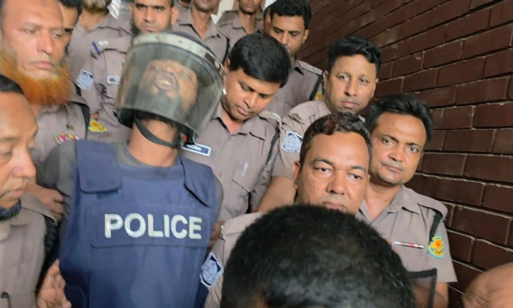 ‘আমি শুধু ধর্ষণ করছি, মারছে ডলার’—দাবি সোহেলের - the Bengali Times ‘আমি শুধু ধর্ষণ করছি, মারছে ডলার’—দাবি সোহেলের - the Bengali Times
