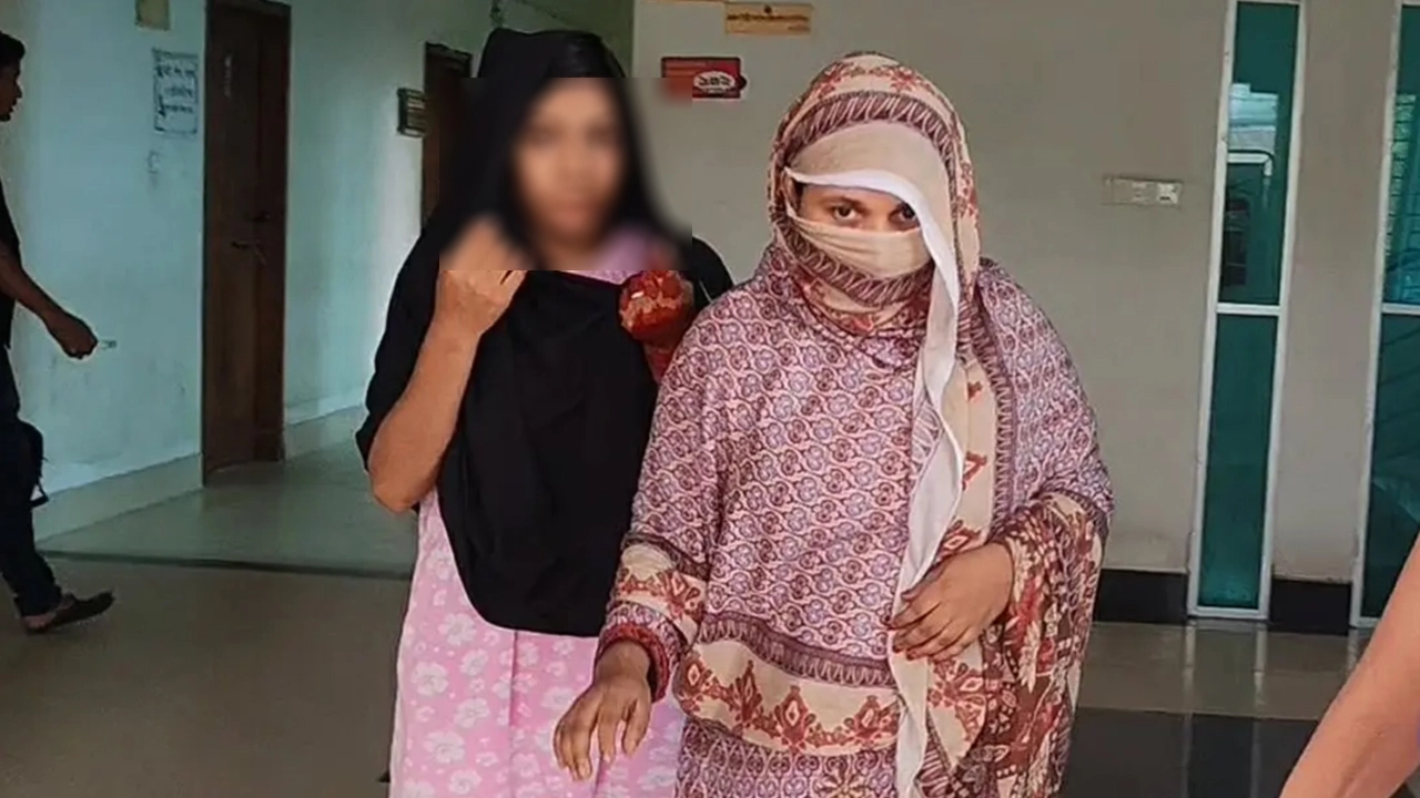 ভাড়া বাসায় বানাতেন পর্ন ভিডিও, নারীসহ কারাগারে ৪ - the Bengali Times ভাড়া বাসায় বানাতেন পর্ন ভিডিও, নারীসহ কারাগারে ৪ - the Bengali Times