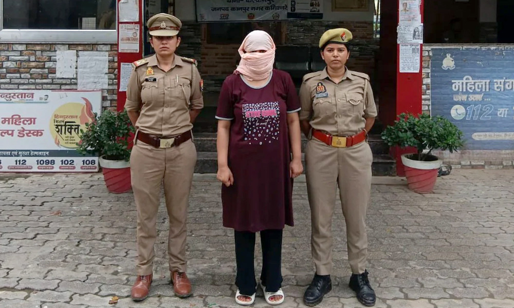 রাতে পার্টিতে যাওয়া নিয়ে আপত্তি, শ্বশুরকে কুপিয়ে হত্যা করলেন পুত্রবধূ - the Bengali Times রাতে পার্টিতে যাওয়া নিয়ে আপত্তি, শ্বশুরকে কুপিয়ে হত্যা করলেন পুত্রবধূ - the Bengali Times