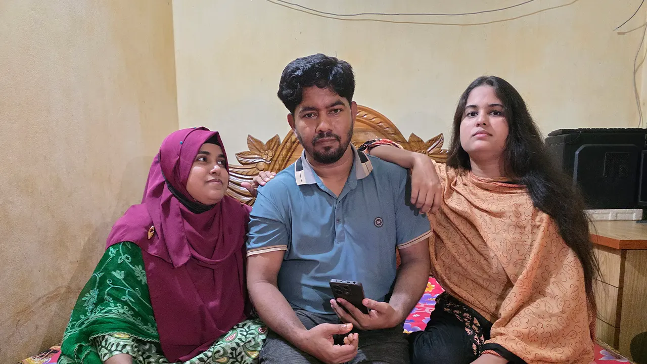 স্বামীর পছন্দের নারীকে সতীন করে ঘরে তুললেন রুমা - the Bengali Times স্বামীর পছন্দের নারীকে সতীন করে ঘরে তুললেন রুমা - the Bengali Times