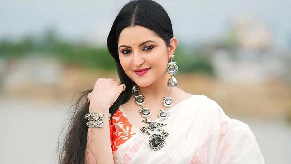 প্রথম ক্রাশ কে—জানালেন পরীমনি, এবার সেই অভিনেতার ভিডিওতে ভালোবাসার ইঙ্গিত - the Bengali Times প্রথম ক্রাশ কে—জানালেন পরীমনি, এবার সেই অভিনেতার ভিডিওতে ভালোবাসার ইঙ্গিত - the Bengali Times