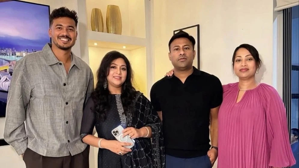 তাসকিনের সঙ্গে বারবিকিউ পার্টিতে শাবনূর - the Bengali Times তাসকিনের সঙ্গে বারবিকিউ পার্টিতে শাবনূর - the Bengali Times