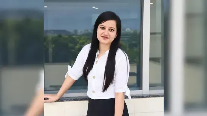 বিয়ে না করলে আত্মহত্যার হুমকি, যুবতীর ঝুলন্ত মরদেহ উদ্ধার - the Bengali Times বিয়ে না করলে আত্মহত্যার হুমকি, যুবতীর ঝুলন্ত মরদেহ উদ্ধার - the Bengali Times